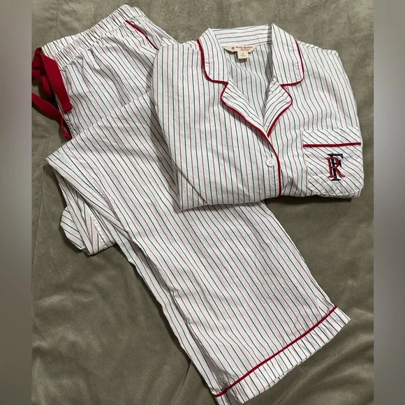 Brooks Brothers Women's White and Red Striped Pajama Set | 100% Cotton - Picture 2 of 7